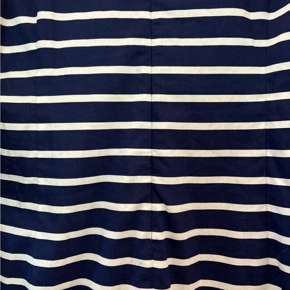 VINEYARD VINES shift dress. 10. Navy blue/white stripes with red embellishments - Picture 10 of 10